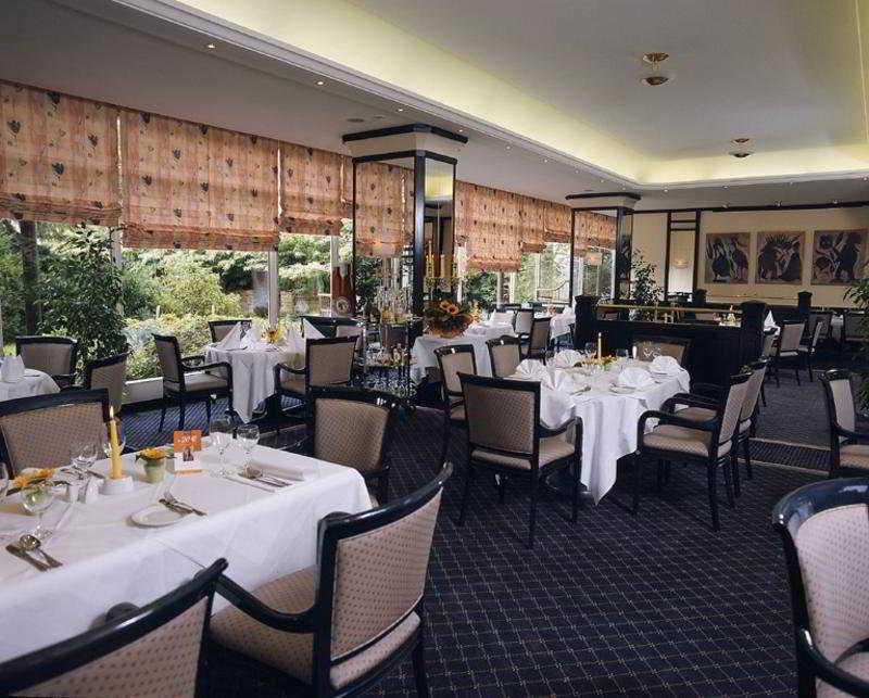 Arcadia Hotel Schwaghof באד זאלצפלן מסעדה תמונה